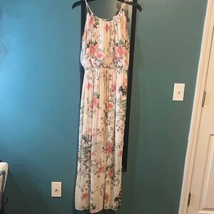 Sweet Storm Floral Maxi Dress - Cream and Pink